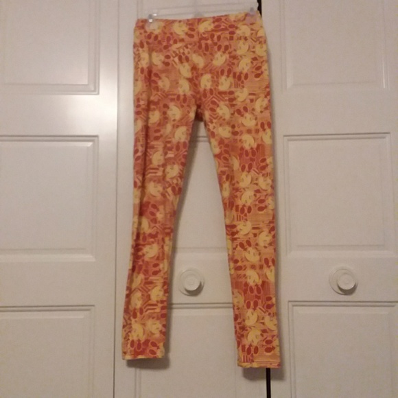 Disney collection/ Lularoe - Picture 1 of 3